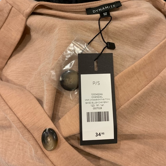 BRAND NEW NEVER WORN - Picture 3 of 3